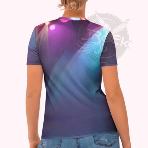 ❌SOLD Women’s all-over Graphic Too. Purple Blue Gold Graphic Tee - Picture 3 of 7